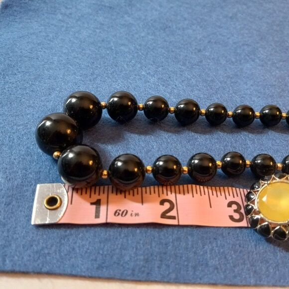 Vintage Beaded Necklace and Earrings - Picture 6 of 6